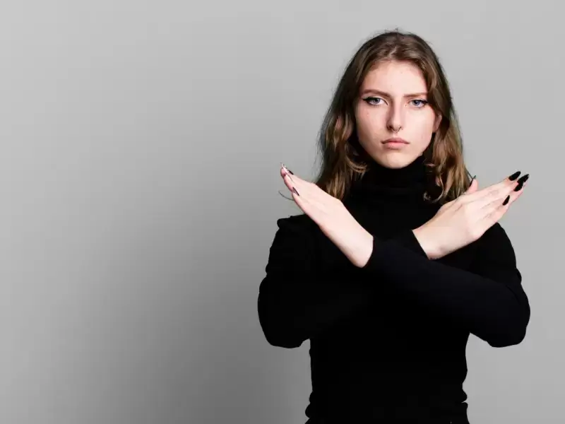 Мизогиния: происхождение, формы и современное понимание