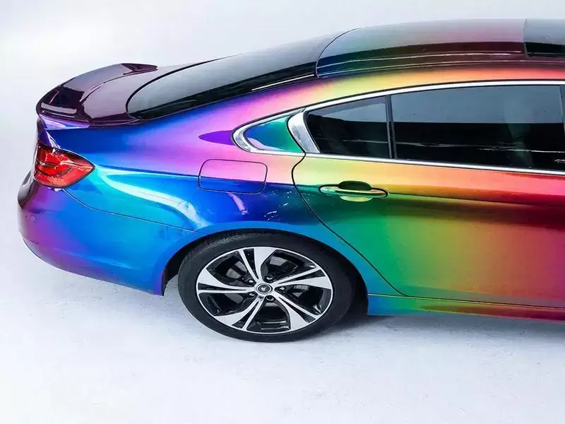 Виды лакокрасочных материалов для кузовного ремонта: что нужно знать